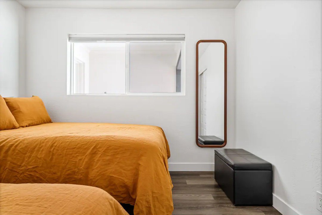 15d09b7e-5546-4e12-8634-3d9cd7f5d5a1