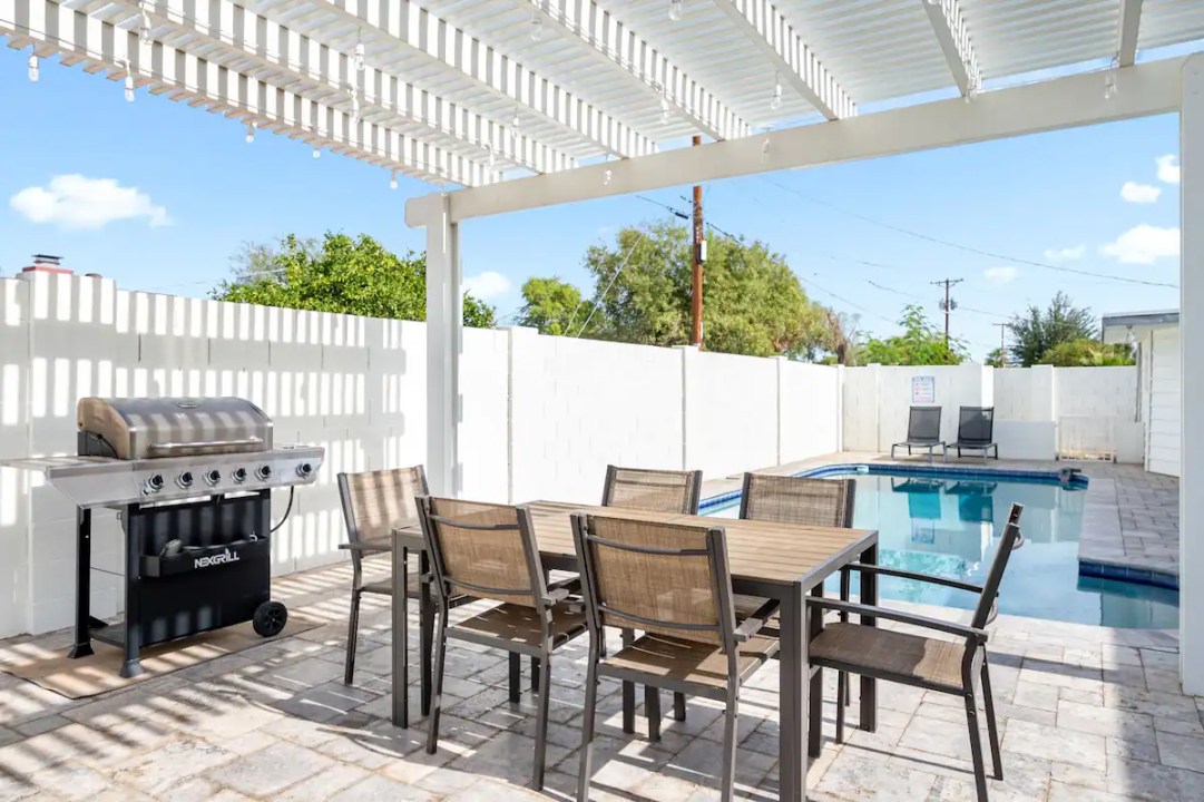 89bfd422-83cb-4d9b-b83e-b022aac49617 (1)